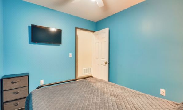 Zanesville Vacation Rental 2 Mi to Downtown!