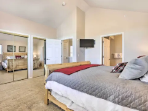 Spacious Fraser Condo ~ 6 Mi to Winter Park! Hoteles en Fraser