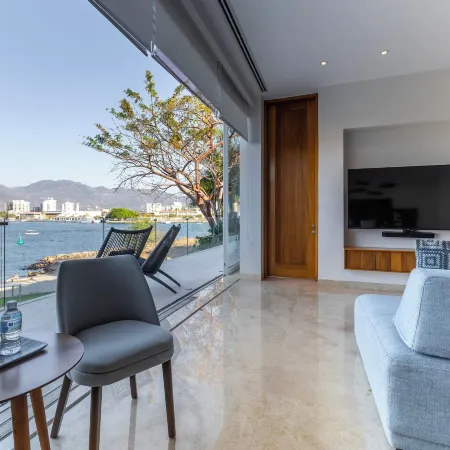 Capitalia - Tres Mares Beach Residences & Marina