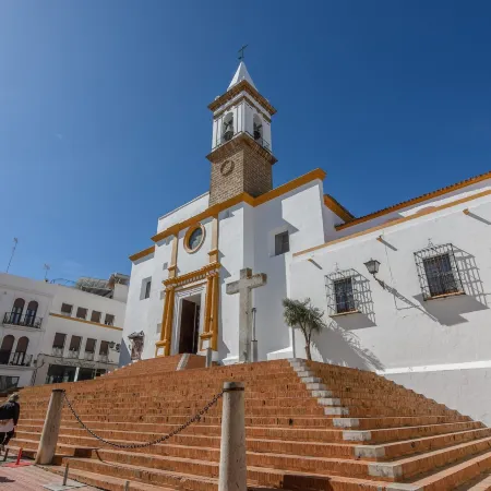 Ayamonte Central: Your Urban Oasis Отели в г. Аямонте