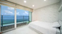 Geoje Island C&Moon Pension