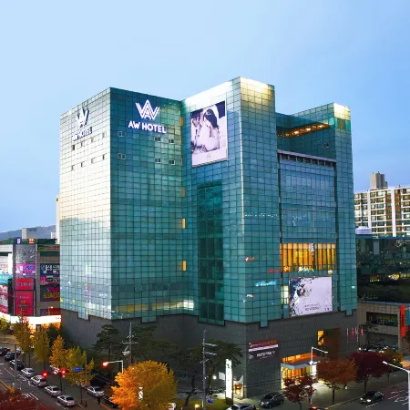 AW HOTEL Отели рядом с достопримечательностью «Станция метро Daegu»