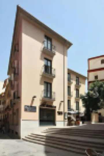 몬하스 델 카르멘 호텔