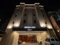 Seongnam Brown Dot Hotels near Shingu Botanic Garden