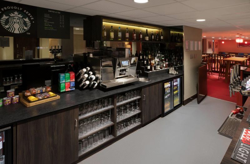 Ramada by Wyndham Leeds East photo 4