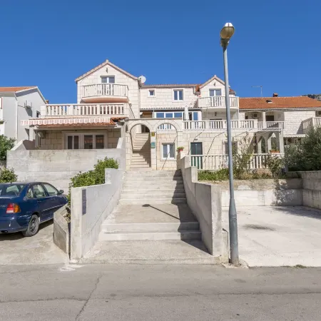 Apartments Jerka