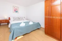 Apartments and Room Milka-Jere - 3-Star