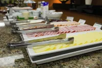 Hotel Nacional Inn Cambuí Campinas Residence - breakfast
