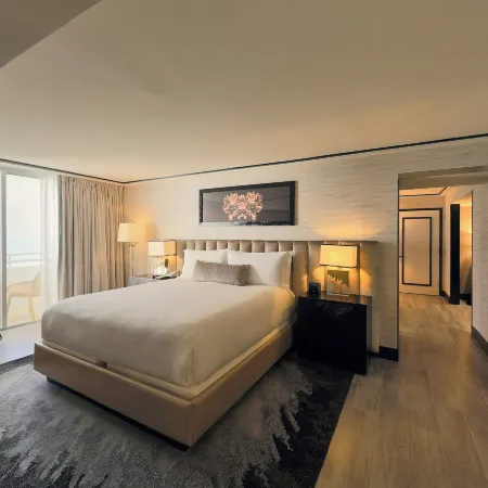 Loews Miami Beach Hotel Отели рядом с достопримечательностью «Фламинго Парк»