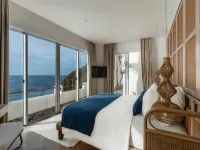 Royal Avila Boutique Resort Hotels in Malaka