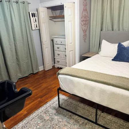 Charming home - Downtown area