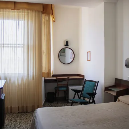 Hotel Napoleon Отели рядом с достопримечательностью «Площадь Пьяцца Кавур»