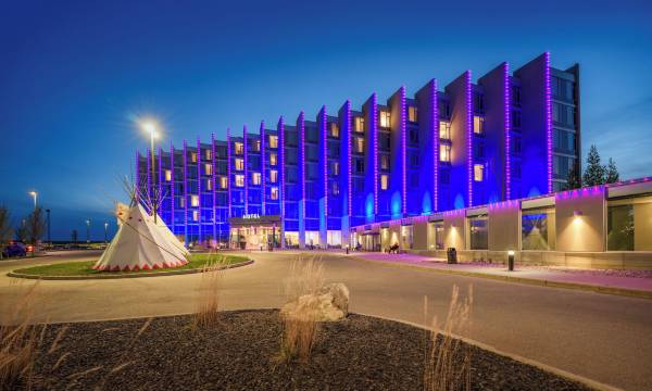 Grey Eagle Resort