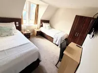 Cullen Bay Hotel Hotels in Cullen