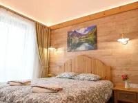 Villa Letizia & Raphael w Sauna Near Pirin Golf Resort ラズロクのホテル