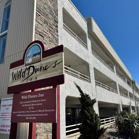 Wild Dunes Inn