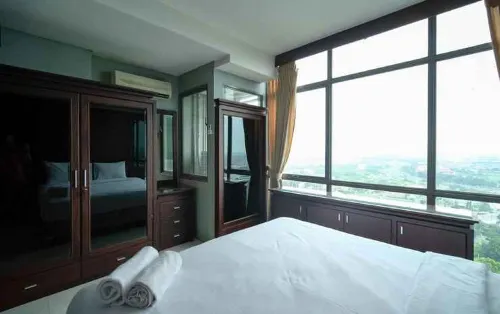 Homey 1Br Apartment at Aryaduta Residence Surabaya by Travelio