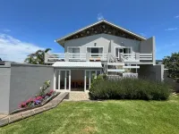 Moments Guesthouse, Kleinmond