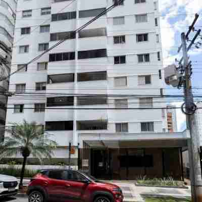 Apartamento com 3 Quartos e Garagem no Setor Bueno Hotel Exterior