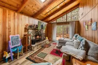 Mama Bear's Cozy Cabin