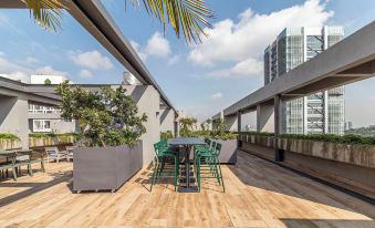 Casa Taman by Kukun