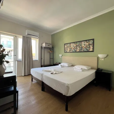 Grand Hotel Loutraki