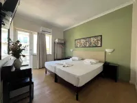 Grand Hotel Loutraki - balcony