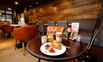 Coffee Fellows Hotel Dortmund - Housity
