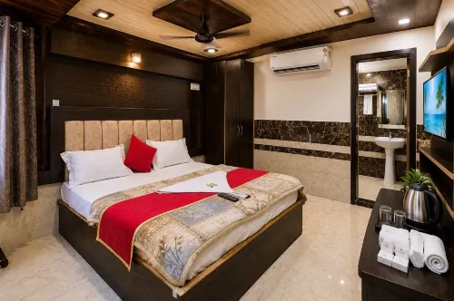 โรงแรมลักชัวรี พาเลซ วรินดาวัน