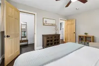 Walnut Street Retreat Downtown, Dog Friendly