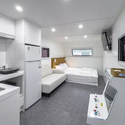 Gapyeong Gahwa 2372 Caravan Glamping ソンチョンサ周辺のホテル