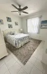Cheerful & Vibrant Home Near Mineral Springs