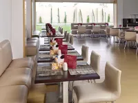 Ibis San Luis Potosi - Pet friendly