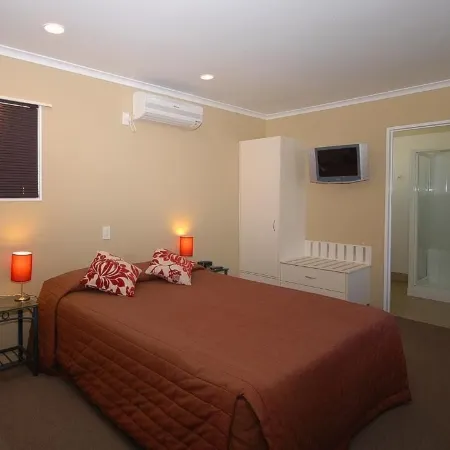 Discovery Motor Lodge