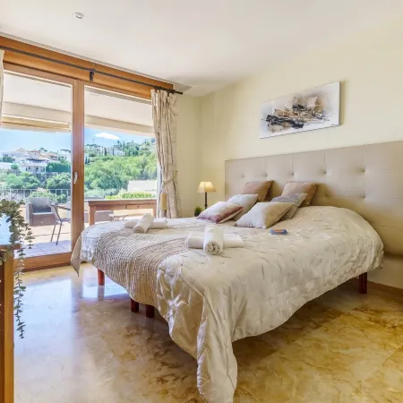 Marbella Mountain with Sea View and Pool - Happy Rentals