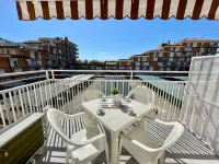 Apartment for Five with Balcony - Huoneistot