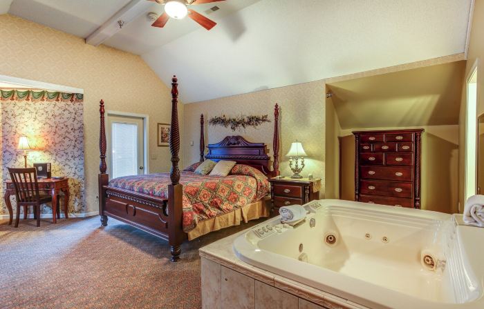 Afton House Inn