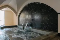 Napa Plaza Hotel - Bathtub