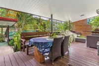 Modern Villa With Pool Garden - 4 Sao