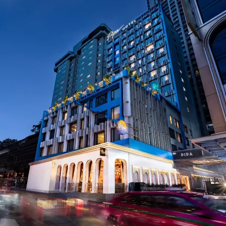 Pipa Bangkok Sukhumvit 11 by Kingston Hotels Отели рядом с достопримечательностью «Станция BTS Нана»