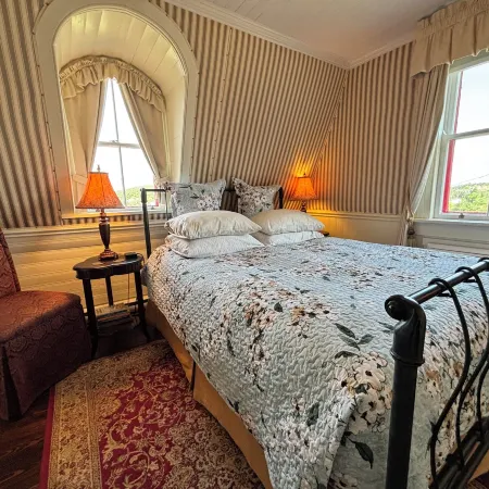 George House Heritage B&B
