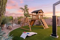 The Good Life Oasis Luxury 5BR Home Sleeps 16 - Bungalows
