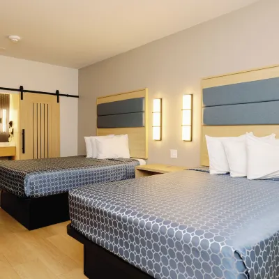 Palace Inn Blue 290 W 43rd & Bingle Rd Hotels near Karbach Brewing