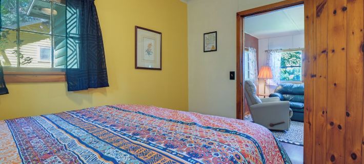 Pet-friendly Rustic Cabin Steps From Lake Chetek Hotels in Barron County