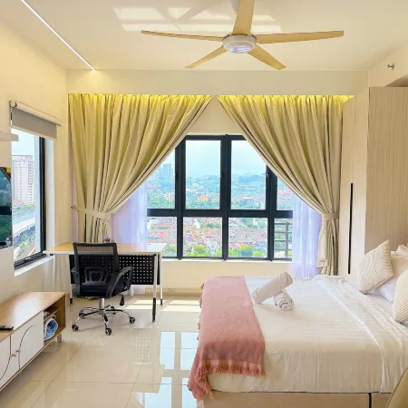 Astrum 5 Min to LRT By Serenity Homes