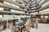 Embassy Suites by Hilton Tysons Corner - Wifi