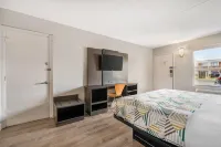 Travelodge by Wyndham Norfolk Airport - Cho phép mang theo thú cưng