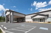 馬納薩斯温德姆花園酒店 - 停車場