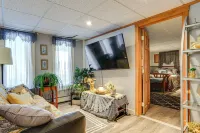 3 Mi to Shore! Searsport Apt w/ Shared Pool - 2 estrellas