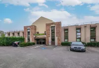 B&B Hôtel Annemasse Est - parking